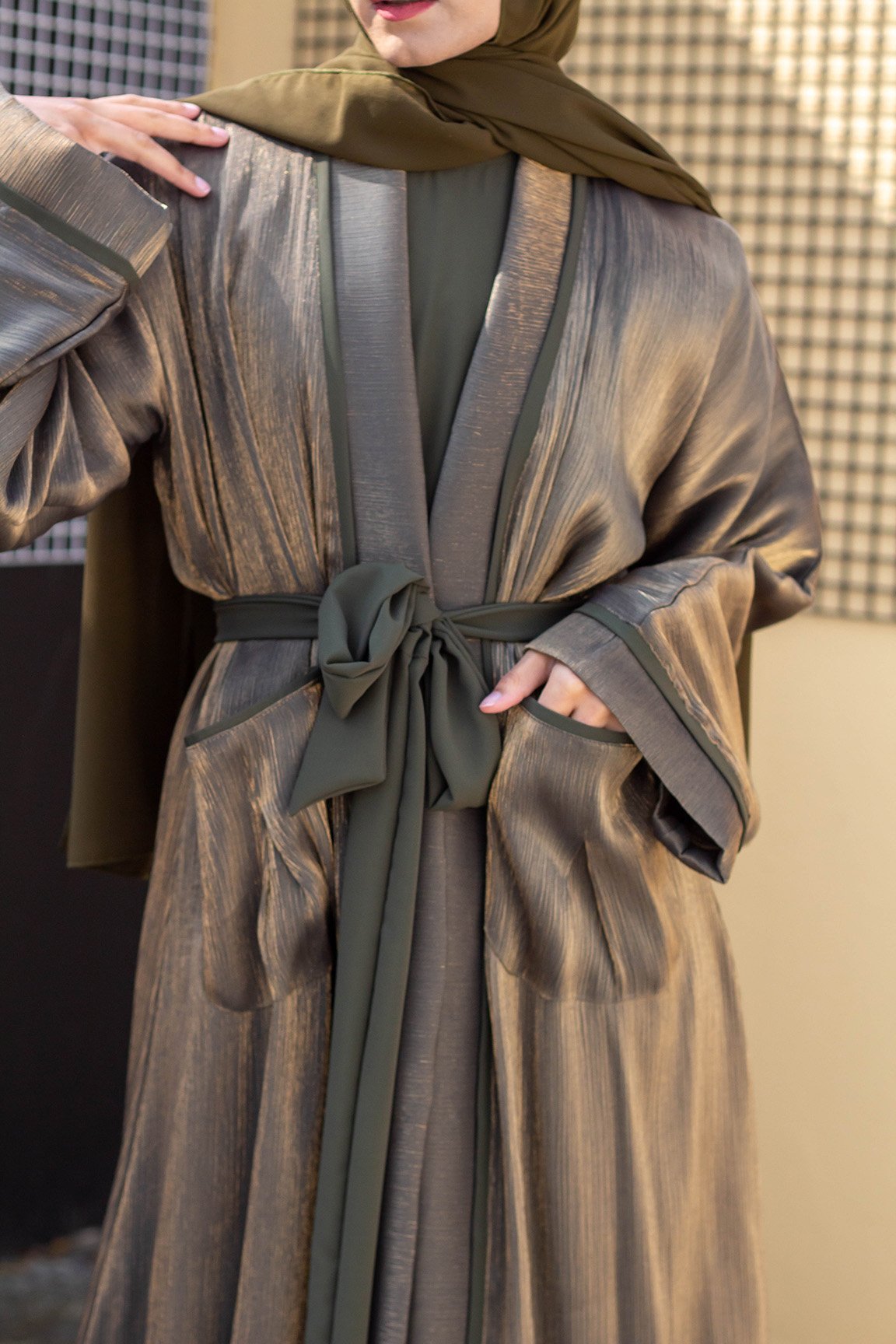 Luminous_Gold Olive (3)