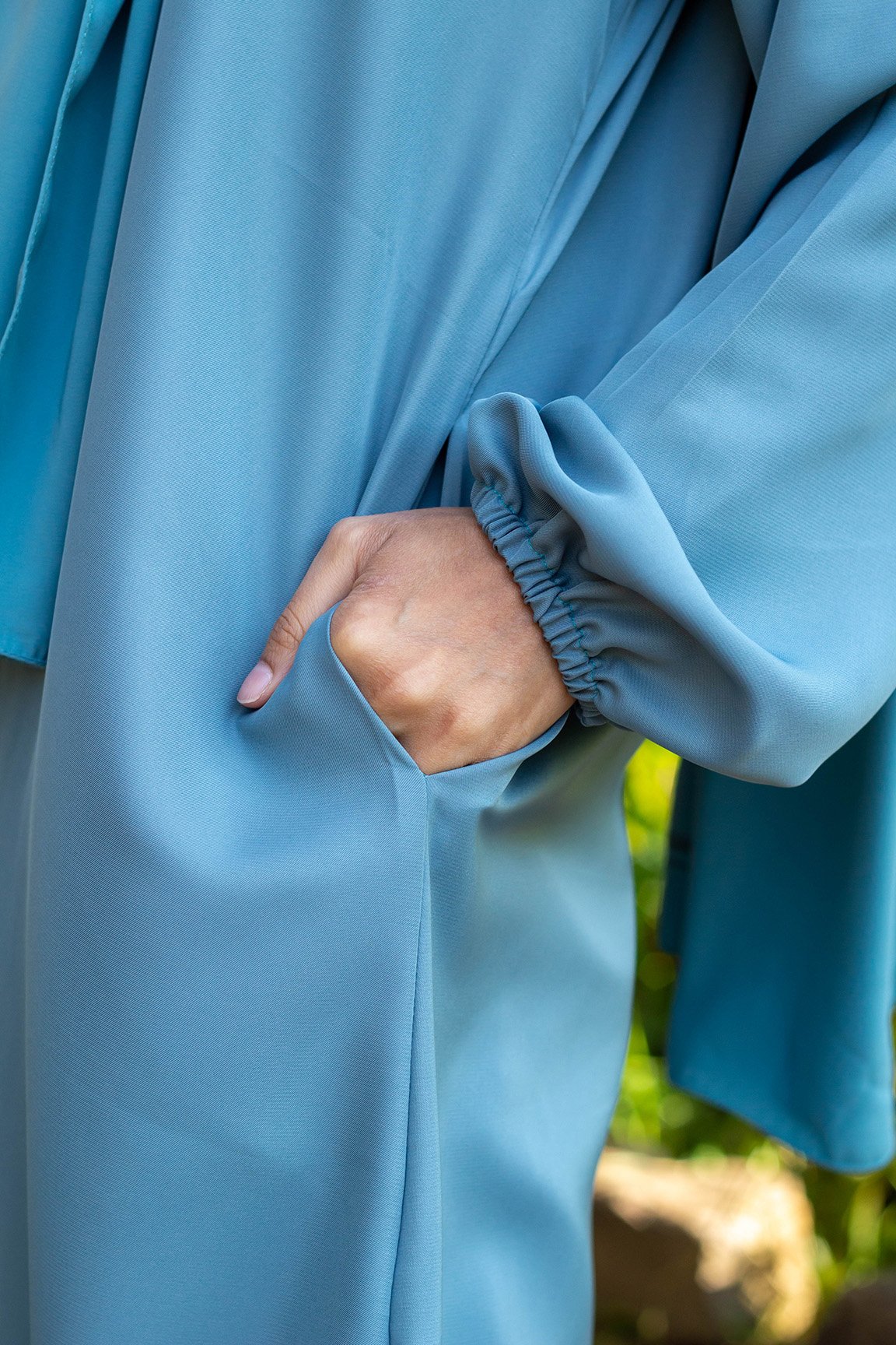 Rafiyah_Teal (1)